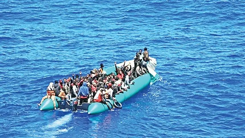 30 migrants lacking in tough seas My News Bangladesh