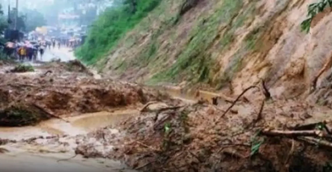 6 useless in Cox's Bazar and Bandarban landslides My News Bangladesh