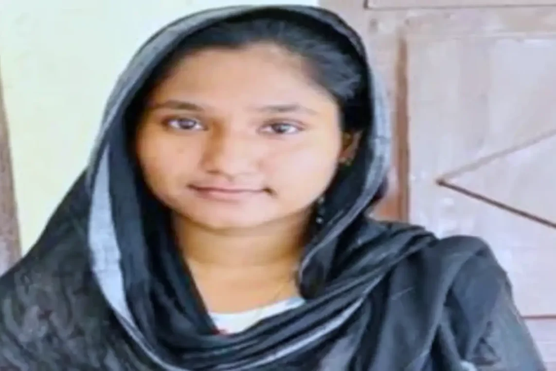A Bangladeshi girl found a Facebook boyfriend in Rajasthan