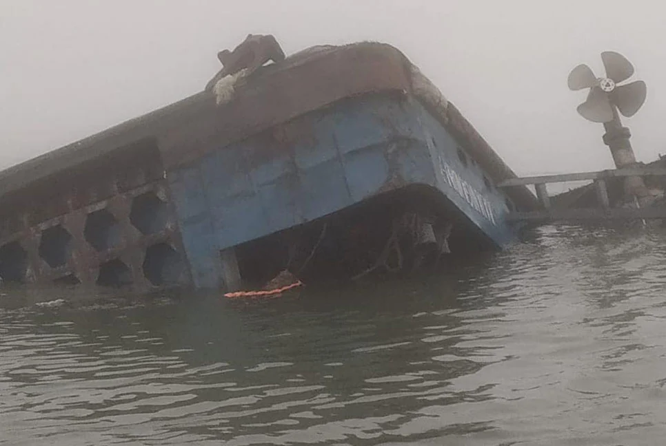 Paturia Ferries: 6 individuals rescued alive